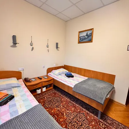 20 Wojskowy Szpital Uzdrowiskowo-rehabilitacyjny W Krynicy -zdroju Hotell *